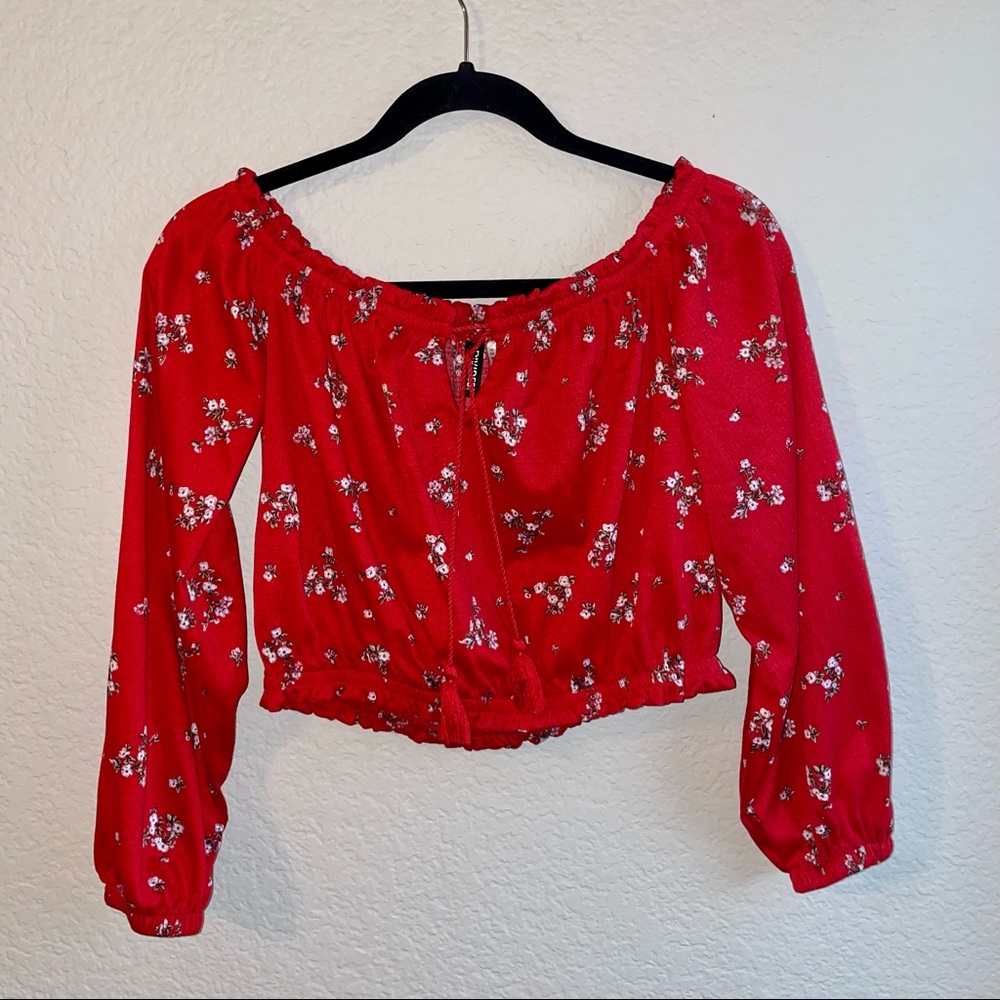 H&M Divided Red Floral Off the Shoulder Crop Top